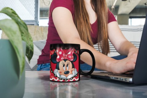 MAGICZNY KUBEK 330ml Z GRAFIKĄ NA PREZENT ŚWIĘTA - BLACKPINK KPOP + IMIĘ MAGICZNY KUBEK 330ml Z GRAFIKĄ NA PREZENT ŚWIĘTA - BLACKPINK KPOP + IMIĘ